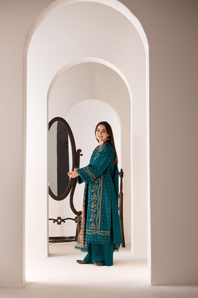 3PC EMBROIDERED LAWN SUIT - SR - 454 - Rangoli Store