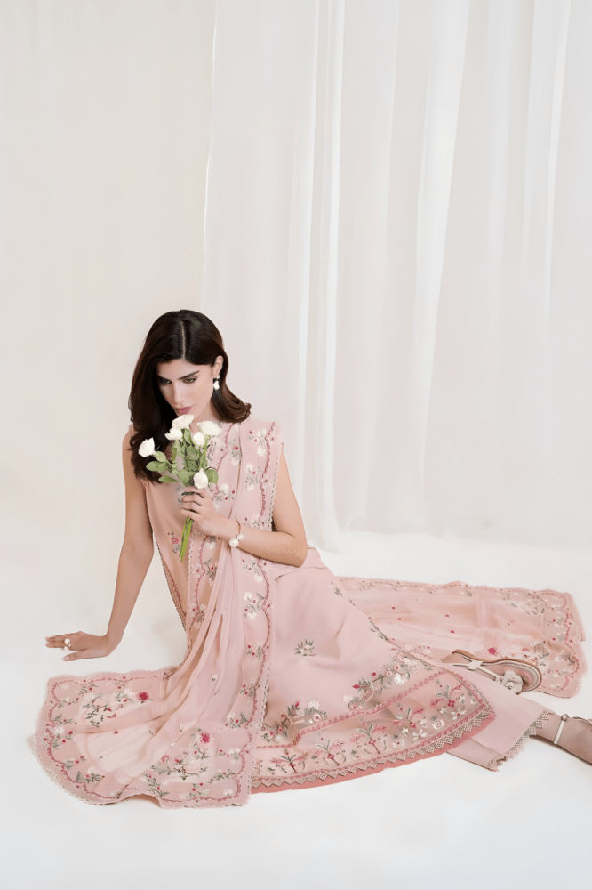 3PC EMBROIDERED LAWN SUIT - SR-716