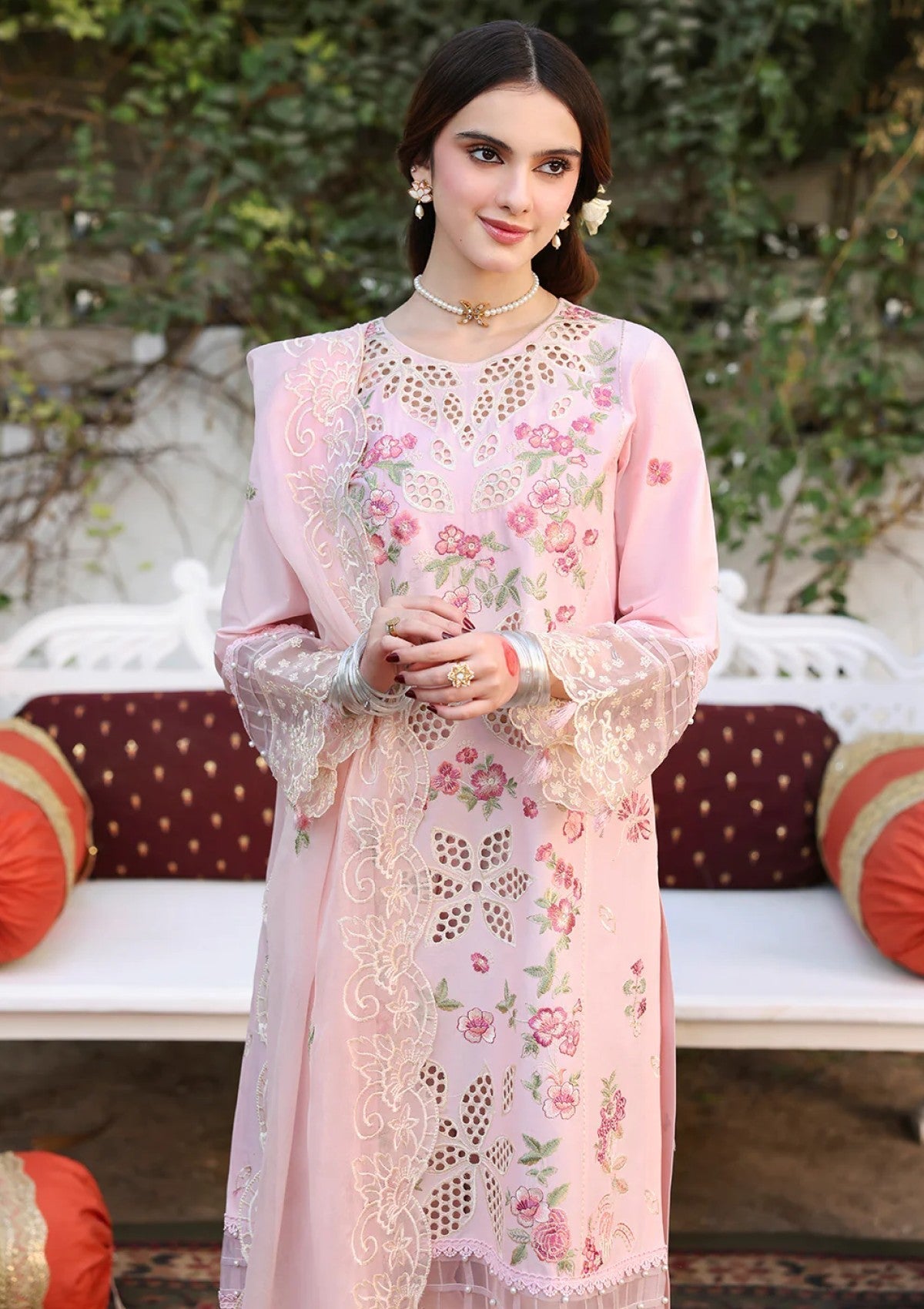 3PC EMBROIDERED LAWN SUIT - SR-514