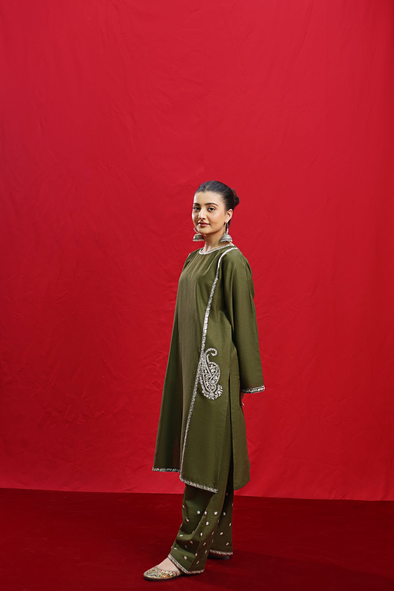 3PC EMBROIDERED DHANAK DRESS RO - 428