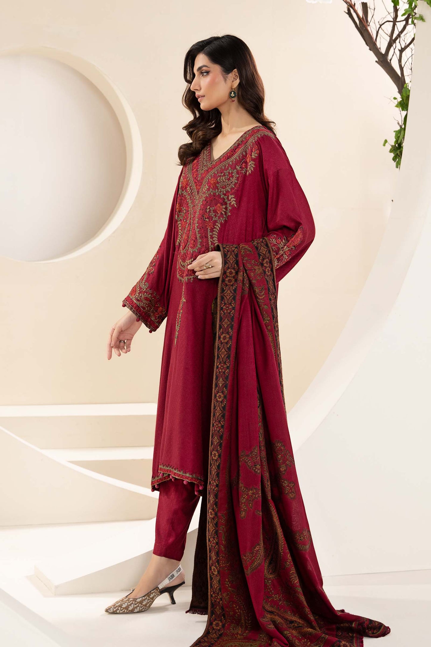 3PC EMBROIDERED DHANAK DRESS RO - 547
