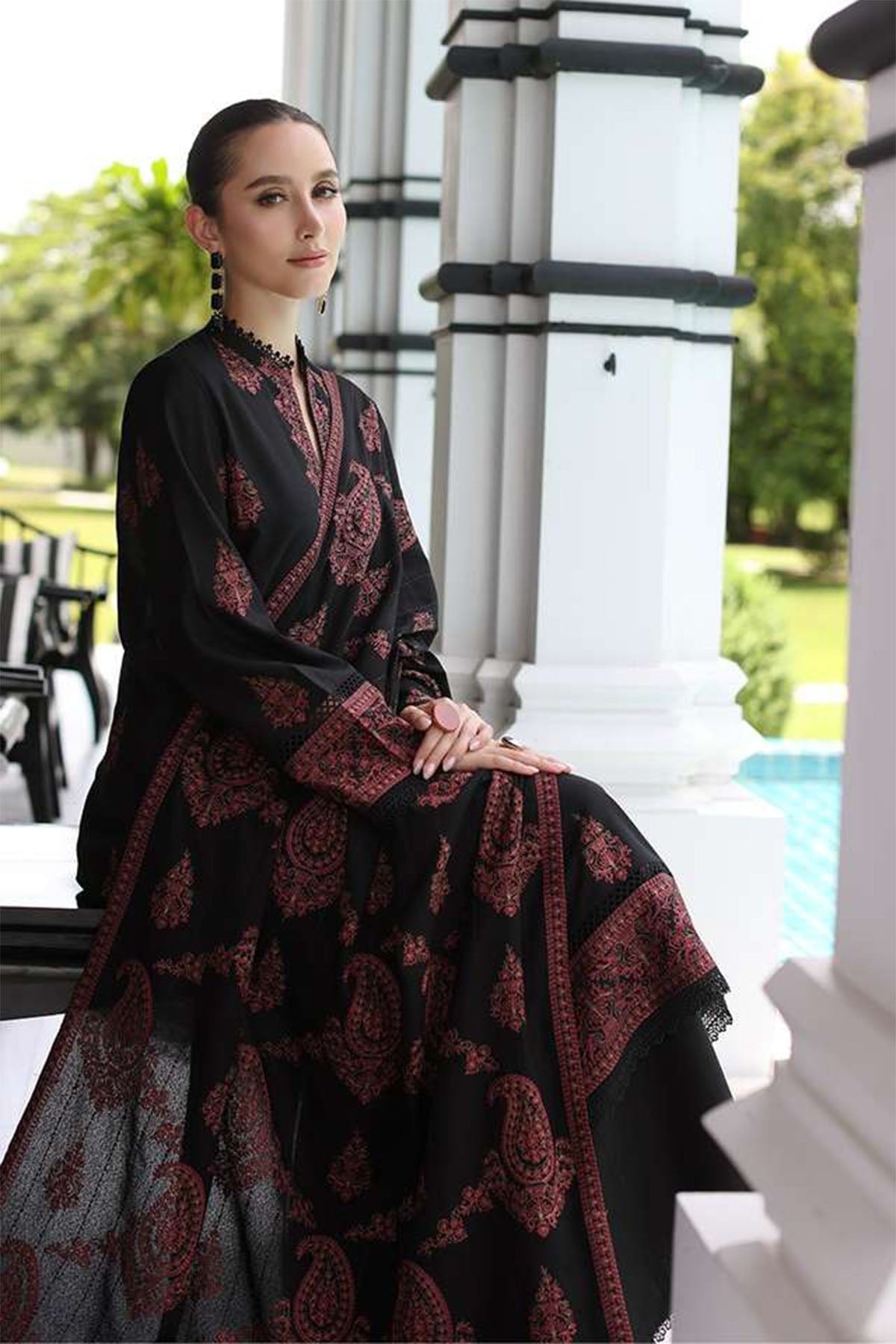 3PC EMBROIDERED DHANAK DRESS RO - 565