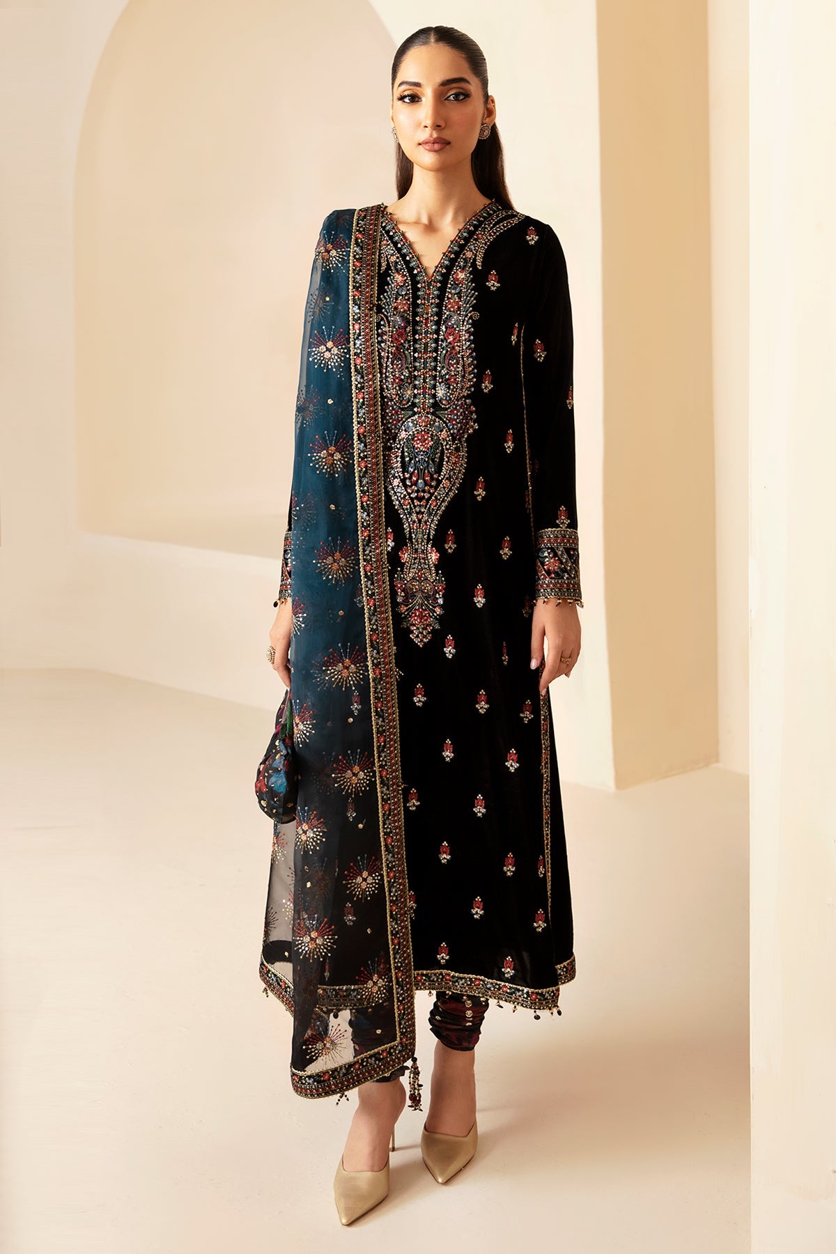 3PC EMBROIDERED MICRO 9000 VELVET DRESS - RO-621