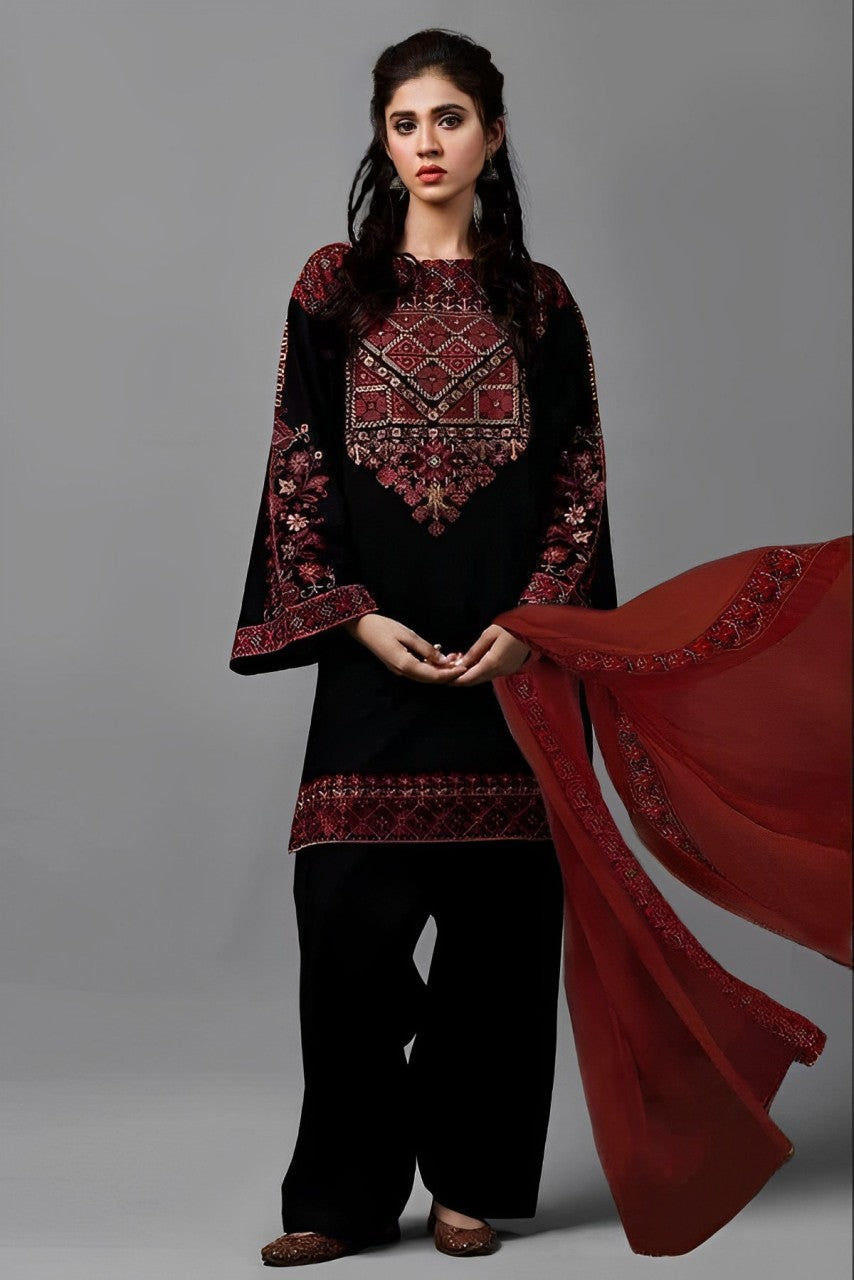 3PC EMBROIDERED LAWN SUIT - RO-152