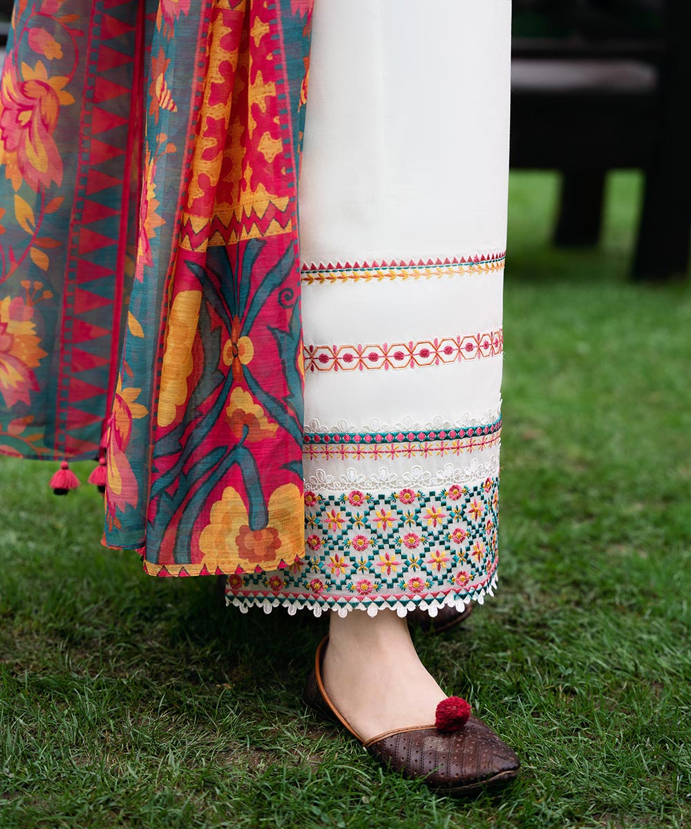 3PC EMBROIDERED KHADDAR DRESS RO - 397
