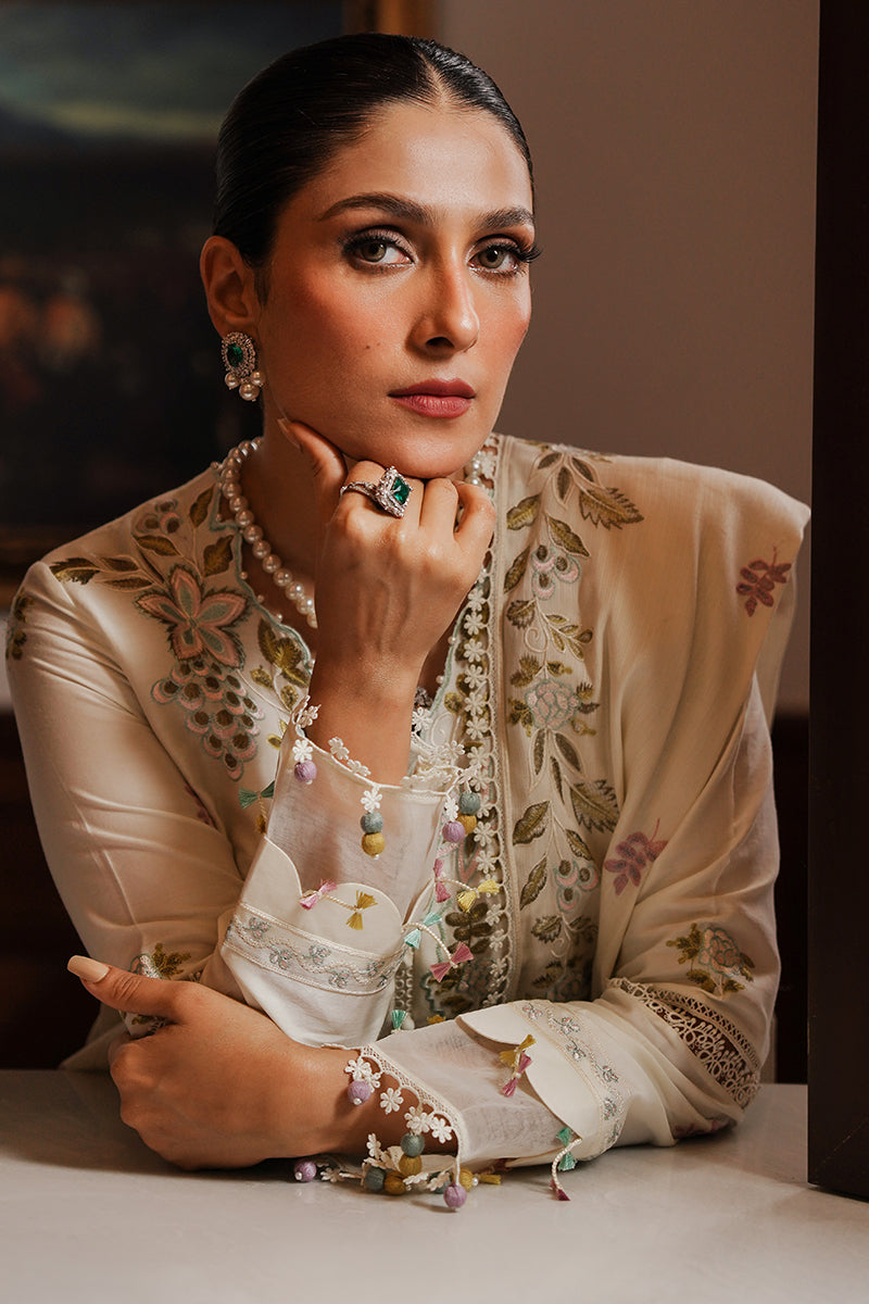 3PC EMBROIDERED DHANAK SUIT - R0-583