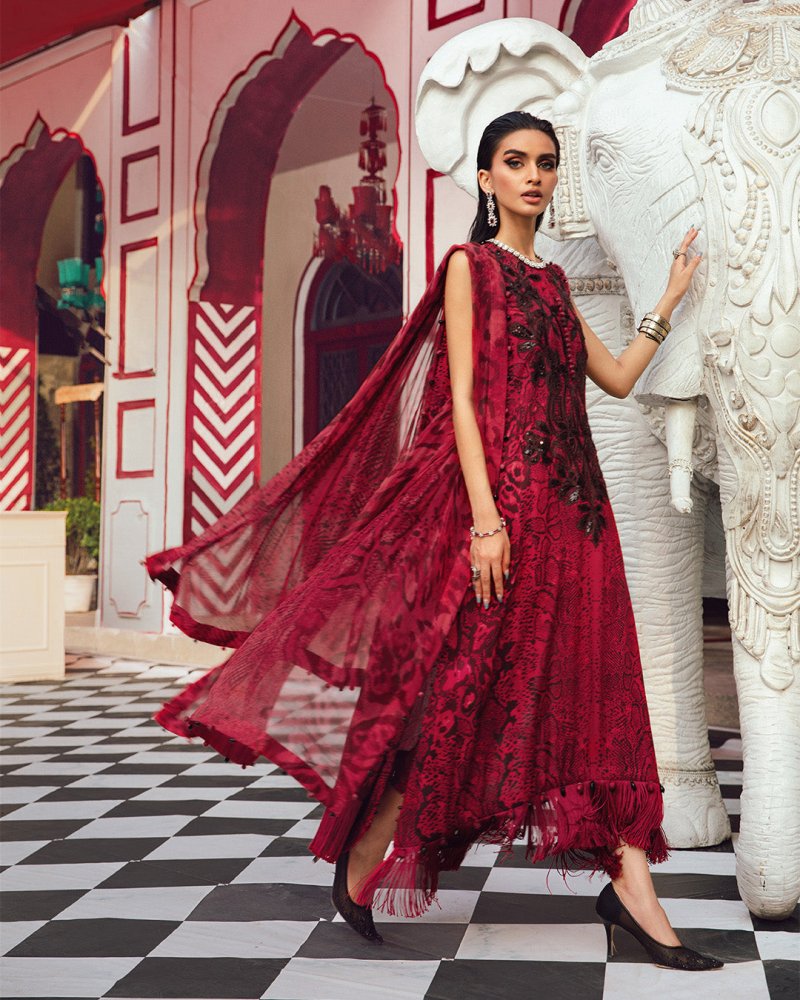 3PC DIGITAL PRINTED SILK SUIT WITH PATCHES - SR - 672 - Rangoli Store