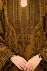3PC EMBROIDERED LAWN SUIT - SR - 200 - Rangoli Store