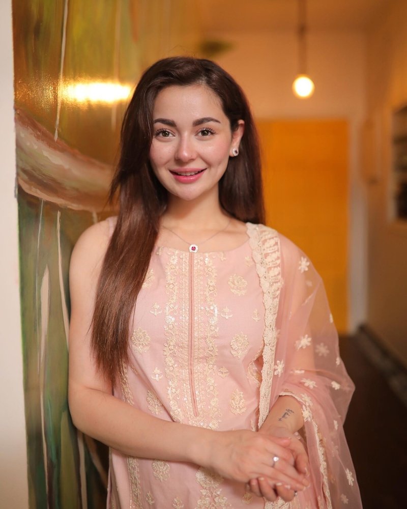 3PC EMBROIDERED LAWN SUIT - SR - 456 - Rangoli Store