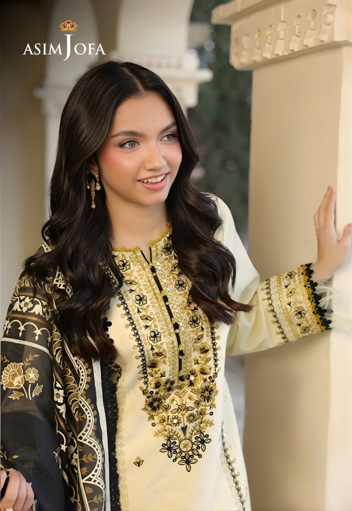 3PC EMBROIDERED LAWN SUIT - SR - 695 - Rangoli Store