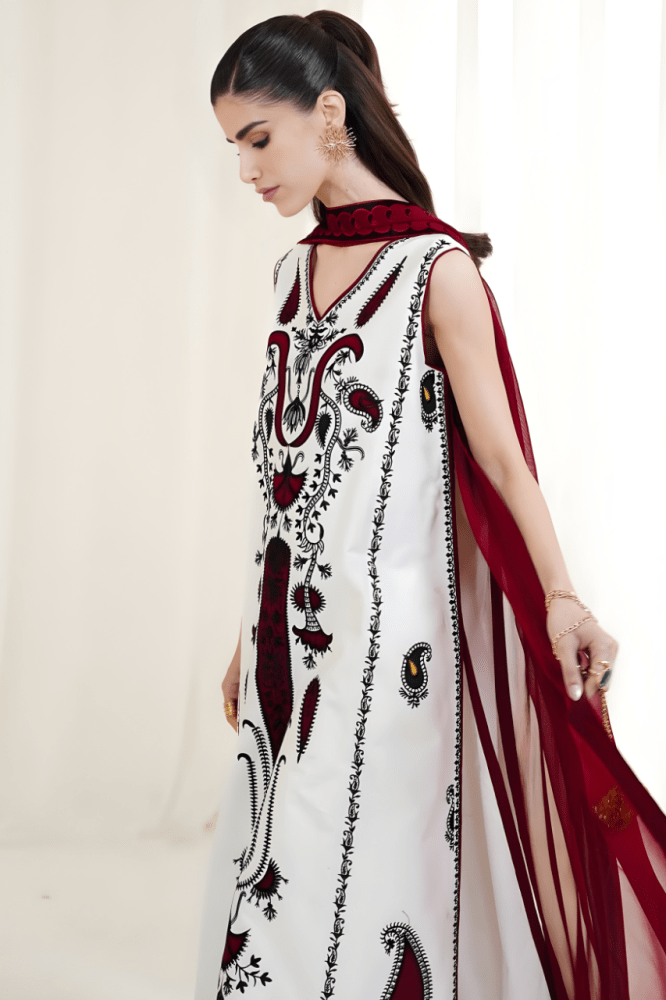 3PC EMBROIDERED LAWN SUIT - SR - 703 - Rangoli Store