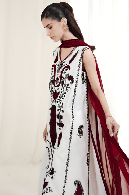 3PC EMBROIDERED LAWN SUIT - SR - 703 - Rangoli Store