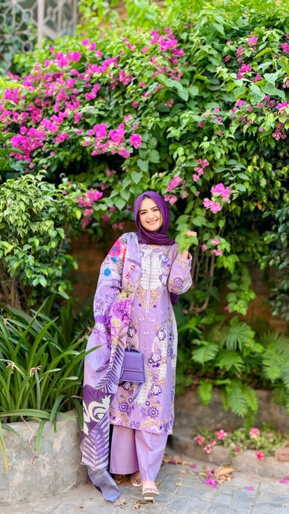 3PC EMBROIDERED LAWN SUIT - SR - 722 - Rangoli Store