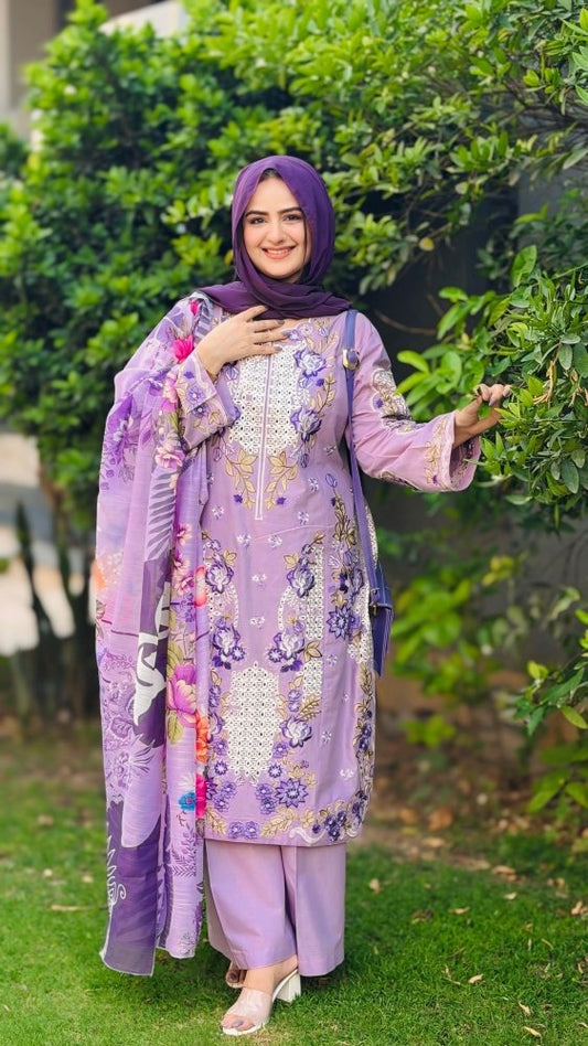 3PC EMBROIDERED LAWN SUIT - SR - 722 - Rangoli Store