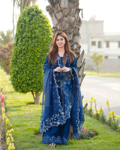 3PC EMBROIDERED LAWN SUIT - SR - 737 - Rangoli Store