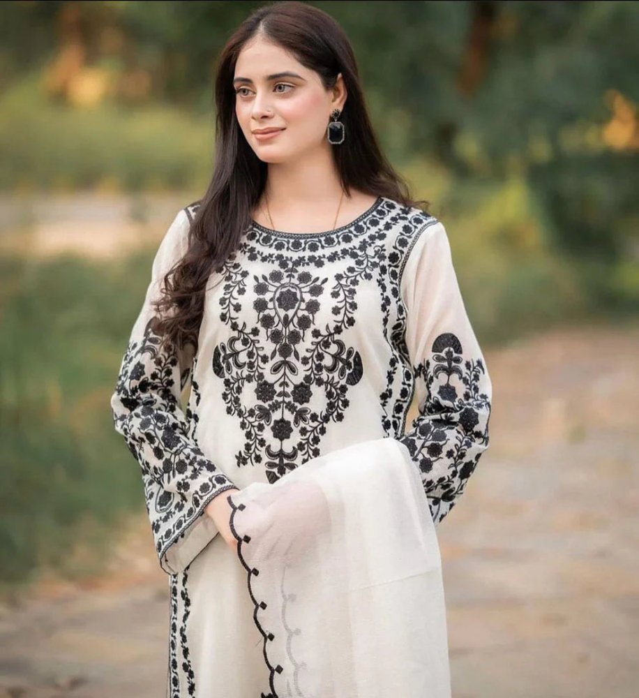 3PC EMBROIDERED LAWN SUIT - SR-773 - Rangoli Store