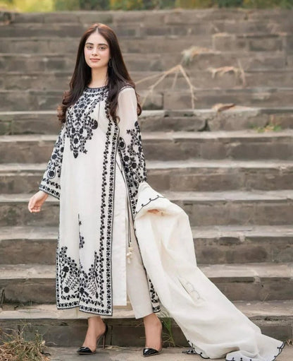 3PC EMBROIDERED LAWN SUIT - SR-773 - Rangoli Store