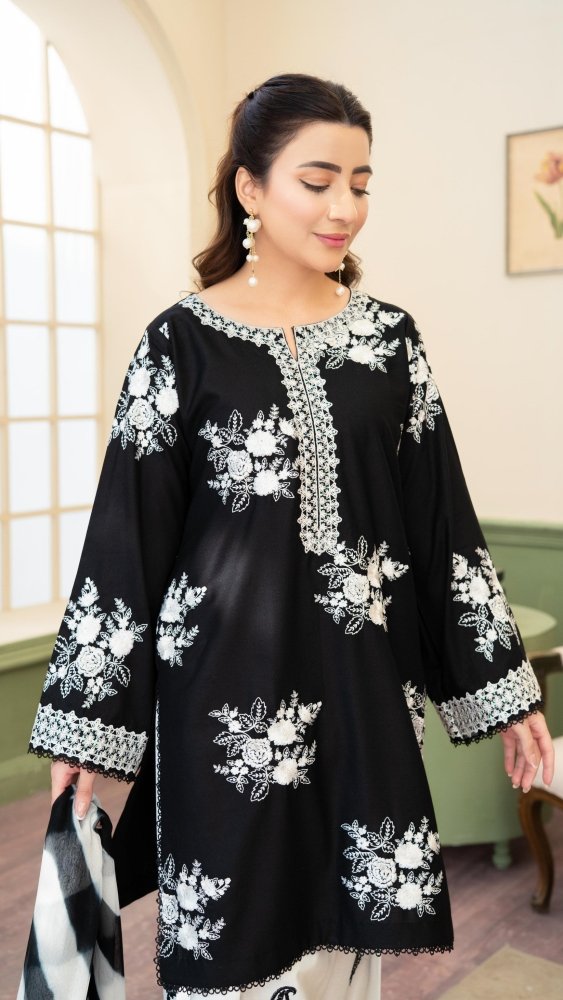 3PC EMBROIDERED LAWN SUIT - SR-777 - Rangoli Store