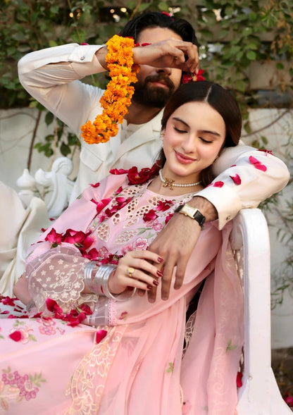 3PC EMBROIDERED LAWN SUIT - SR-514