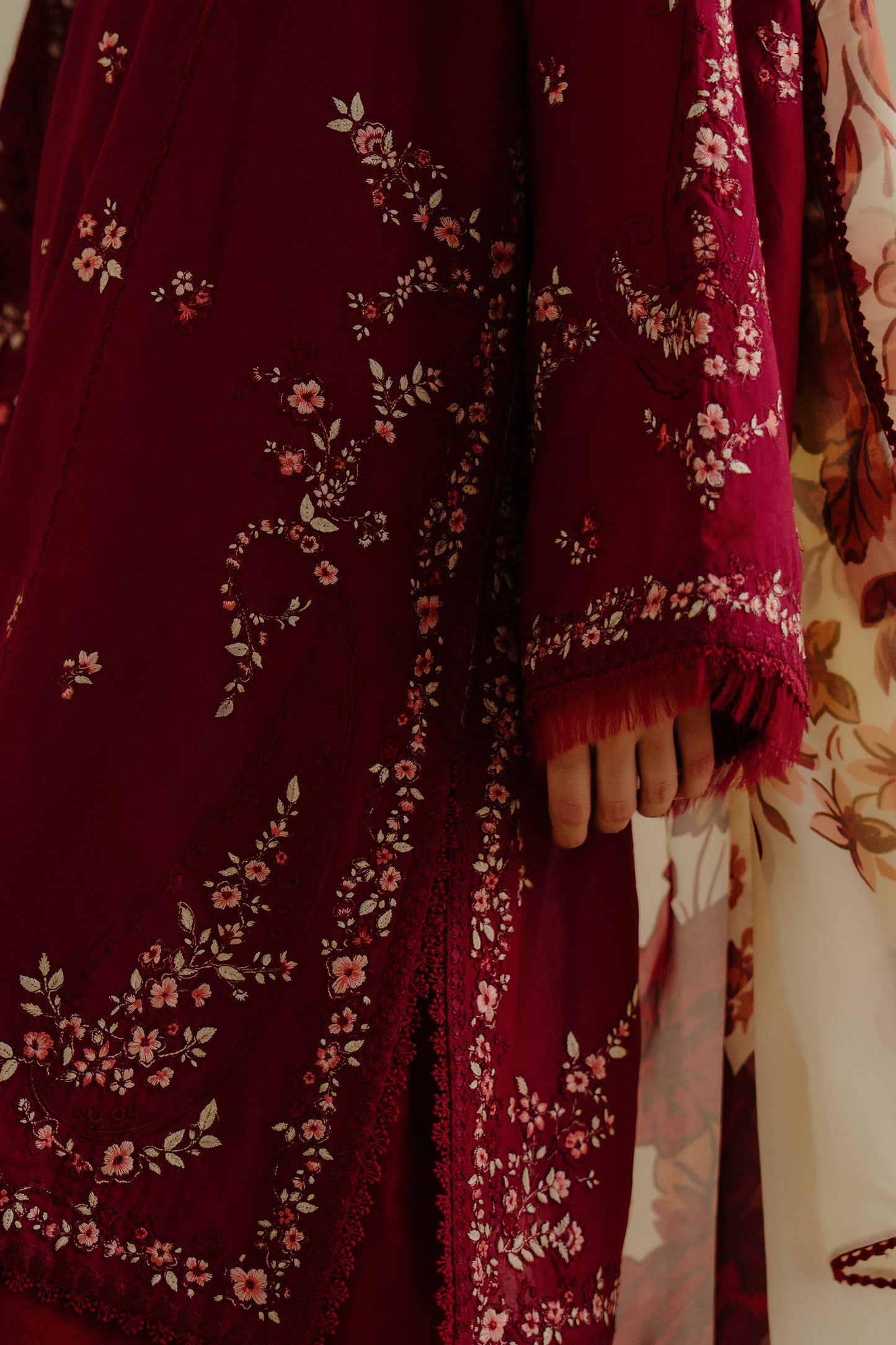 3PC LAWN EMBROIDRED SUIT SR - 475