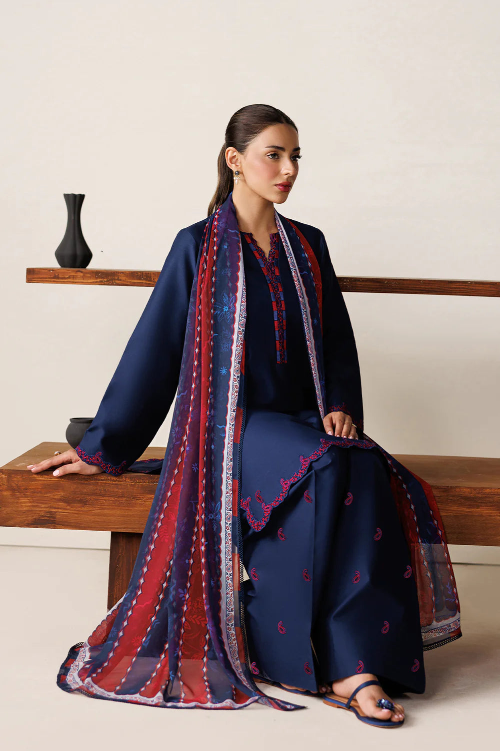 3PC EMBROIDERED LAWN SUIT - SR-718