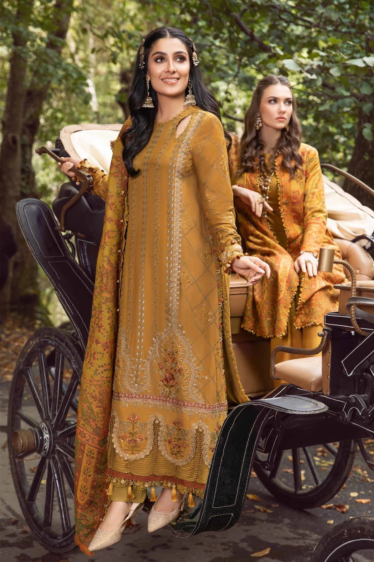 3PC EMBROIDERED LAWN SUIT - SR-382