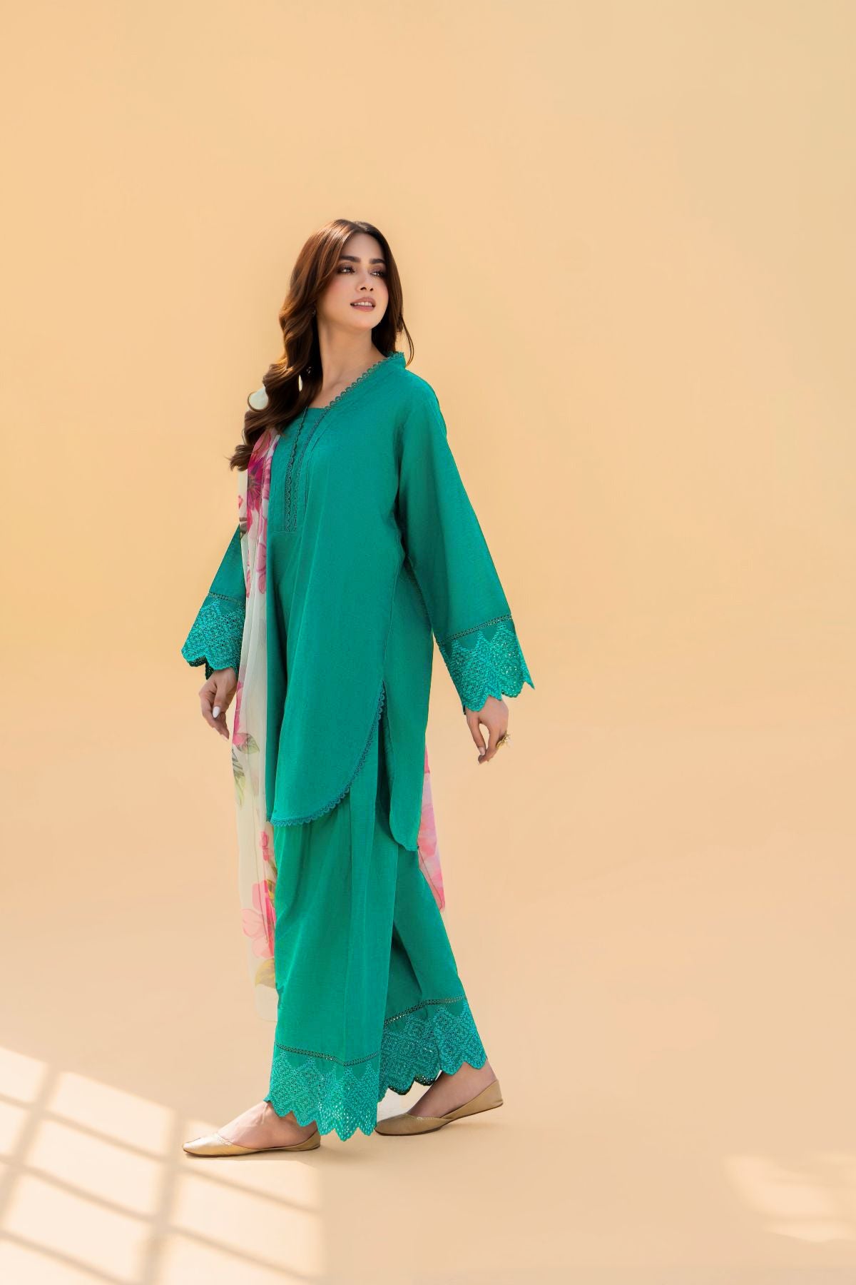 3PC LAWN EMBROIDERED SUIT SR - 495