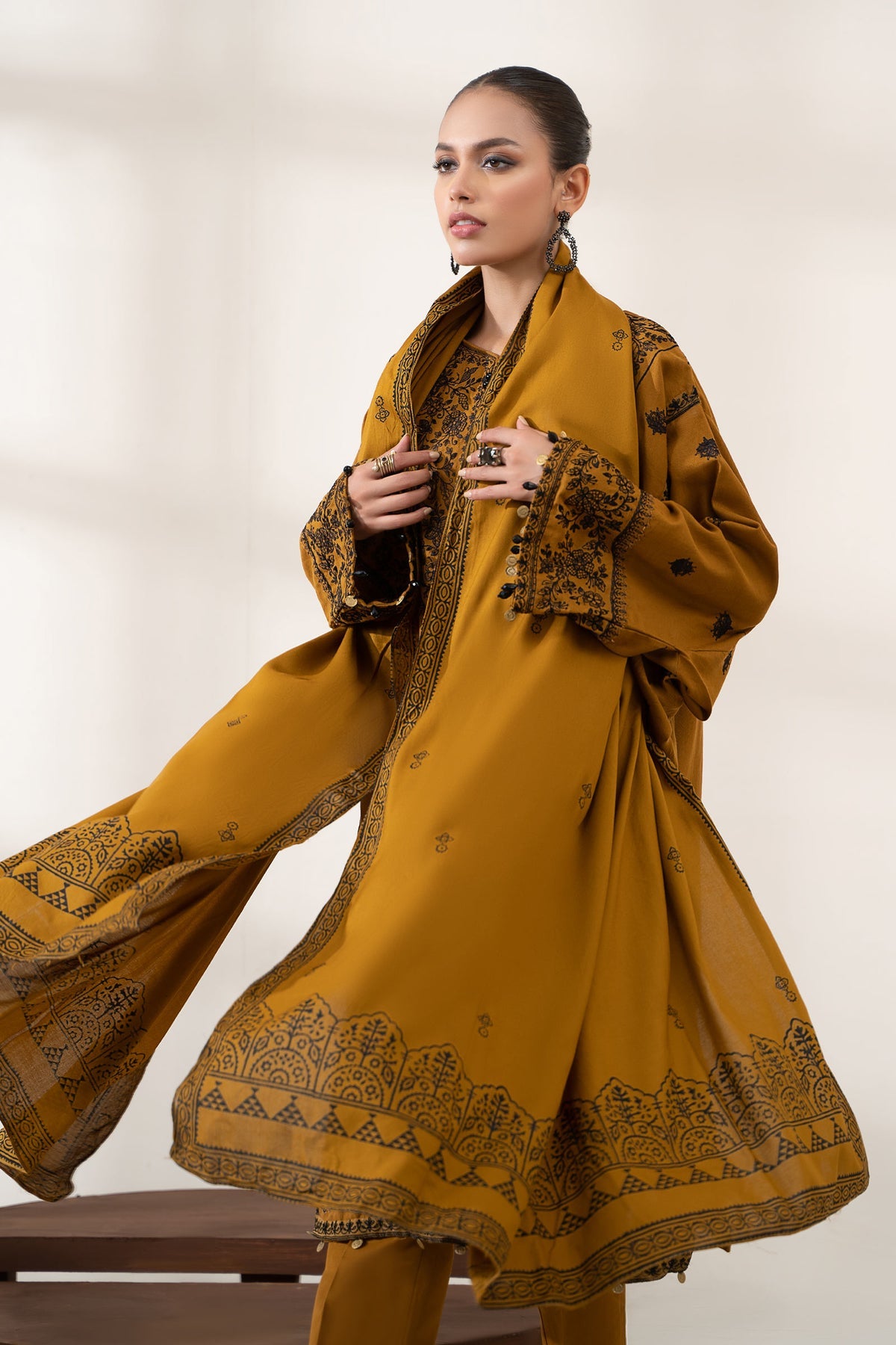 3PC EMBROIDERED DHANAK DRESS RO - 396