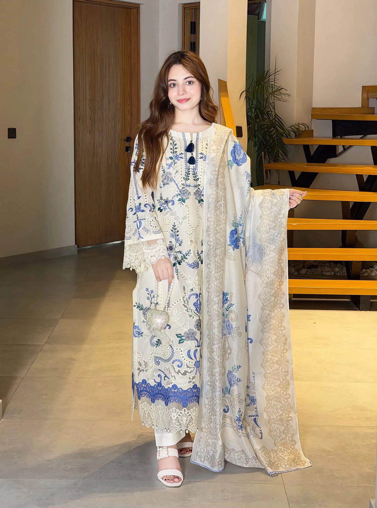 3PC EMBROIDERED DHANAK DRESS RO-781