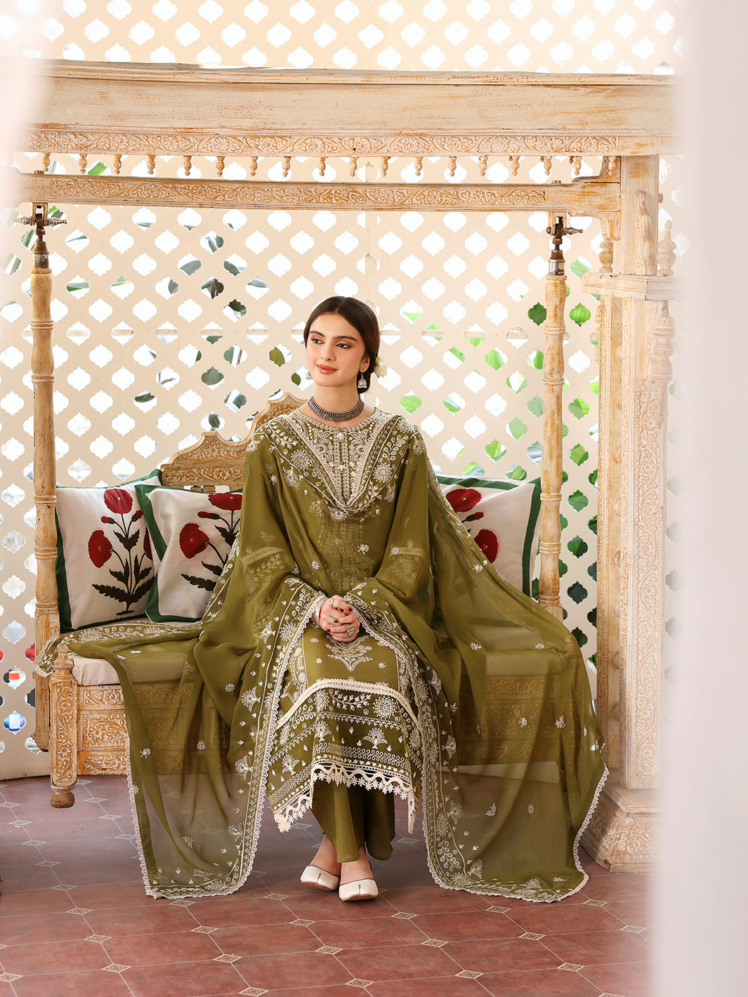 3PC EMBROIDERED DHANAK DRESS RO - 528