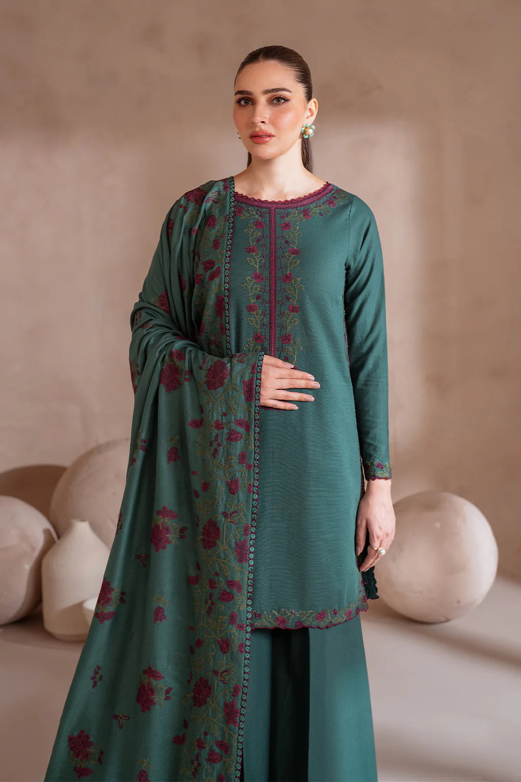 3PC EMBROIDERED DHANAK DRESS IZ-2925