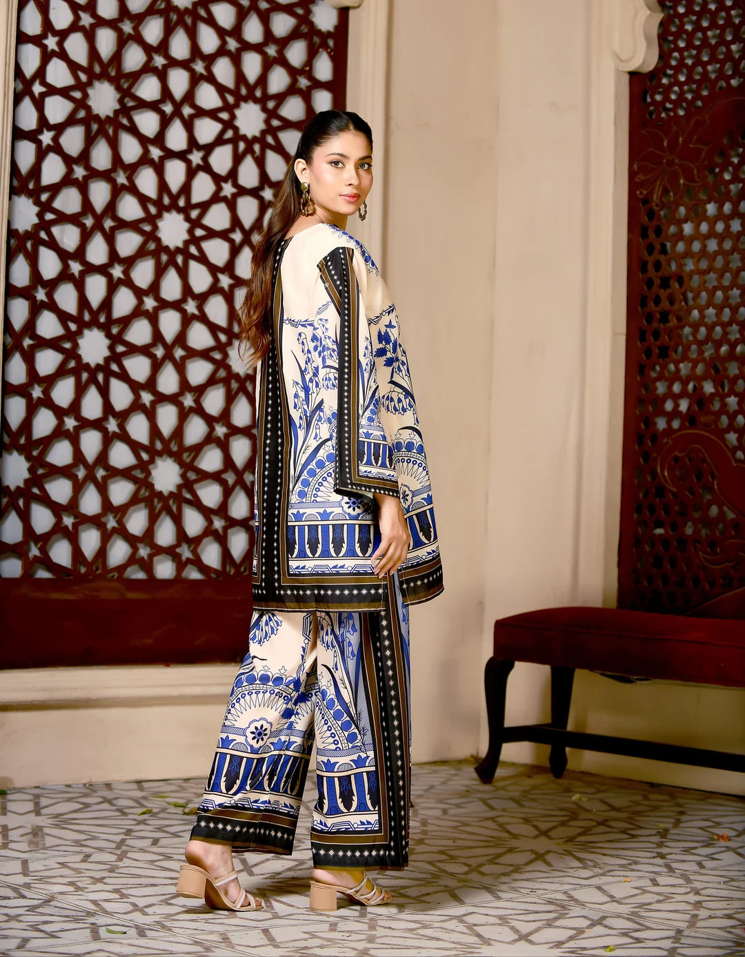 2 PC Stitched Printed Silk Co Ords Set RO - 815