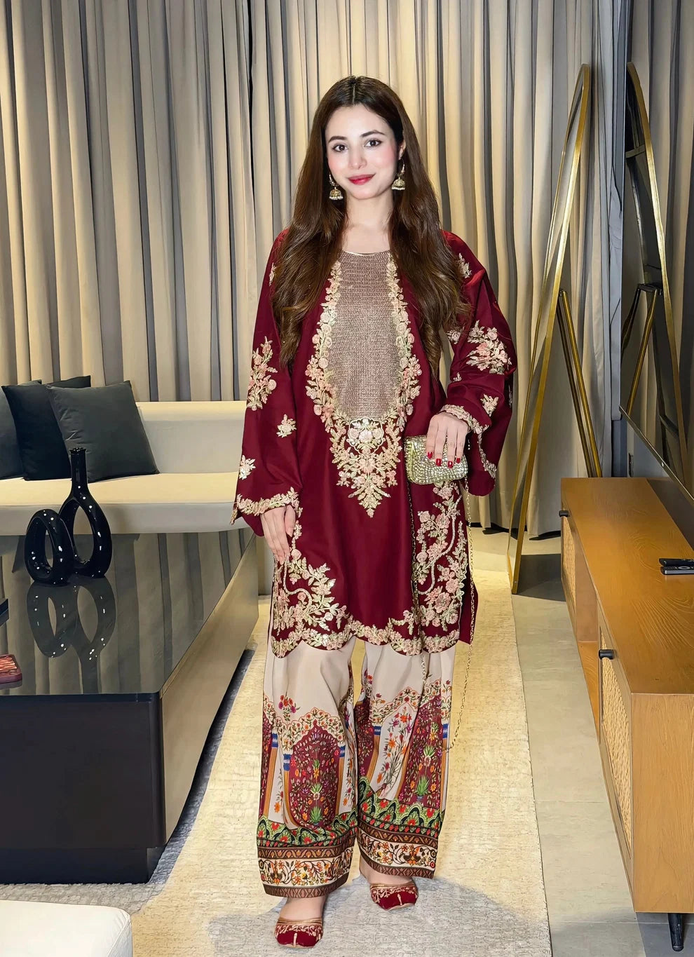 2PC EMBROIDERED KARANDI SUIT - RO-797