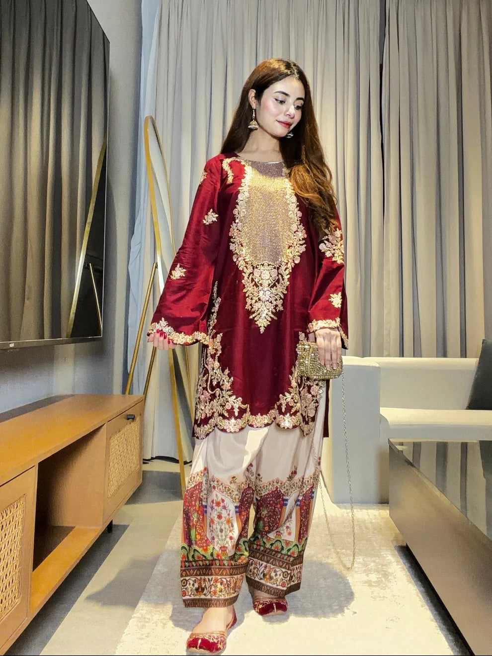 2PC EMBROIDERED KARANDI SUIT - RO-797