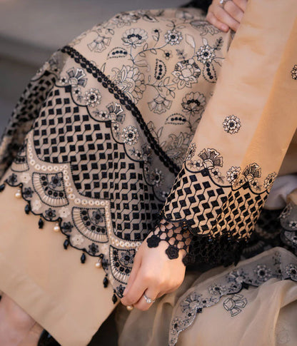 3PC EMBROIDERED KHADDAR DRESS - RO-574