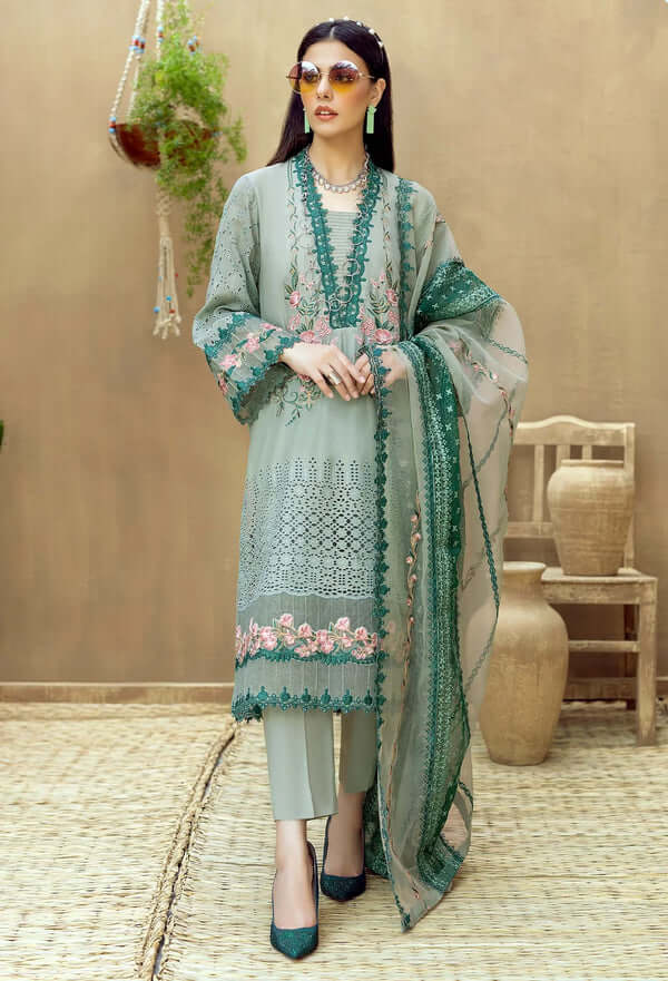 3 PC Heavy Embroidered Chicken Kari Lawn Suit - RO-91