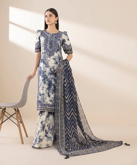 3PC DIGITAL PRINTED LAWN SUIT WITH PATCHES - SR-485