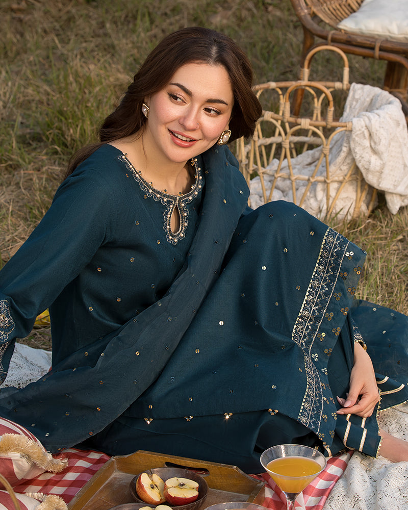 3-PC SEQUENCE EMBROIDED LAWN SUIT SR - 495