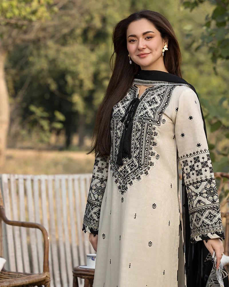 3PC EMBROIDERED DHANAK DRESS RO - 526
