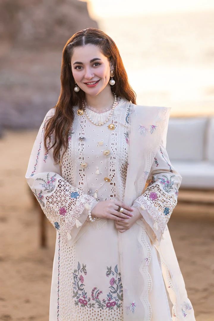 3 PC EMBROIDERED LAWN SUIT  - RO-193