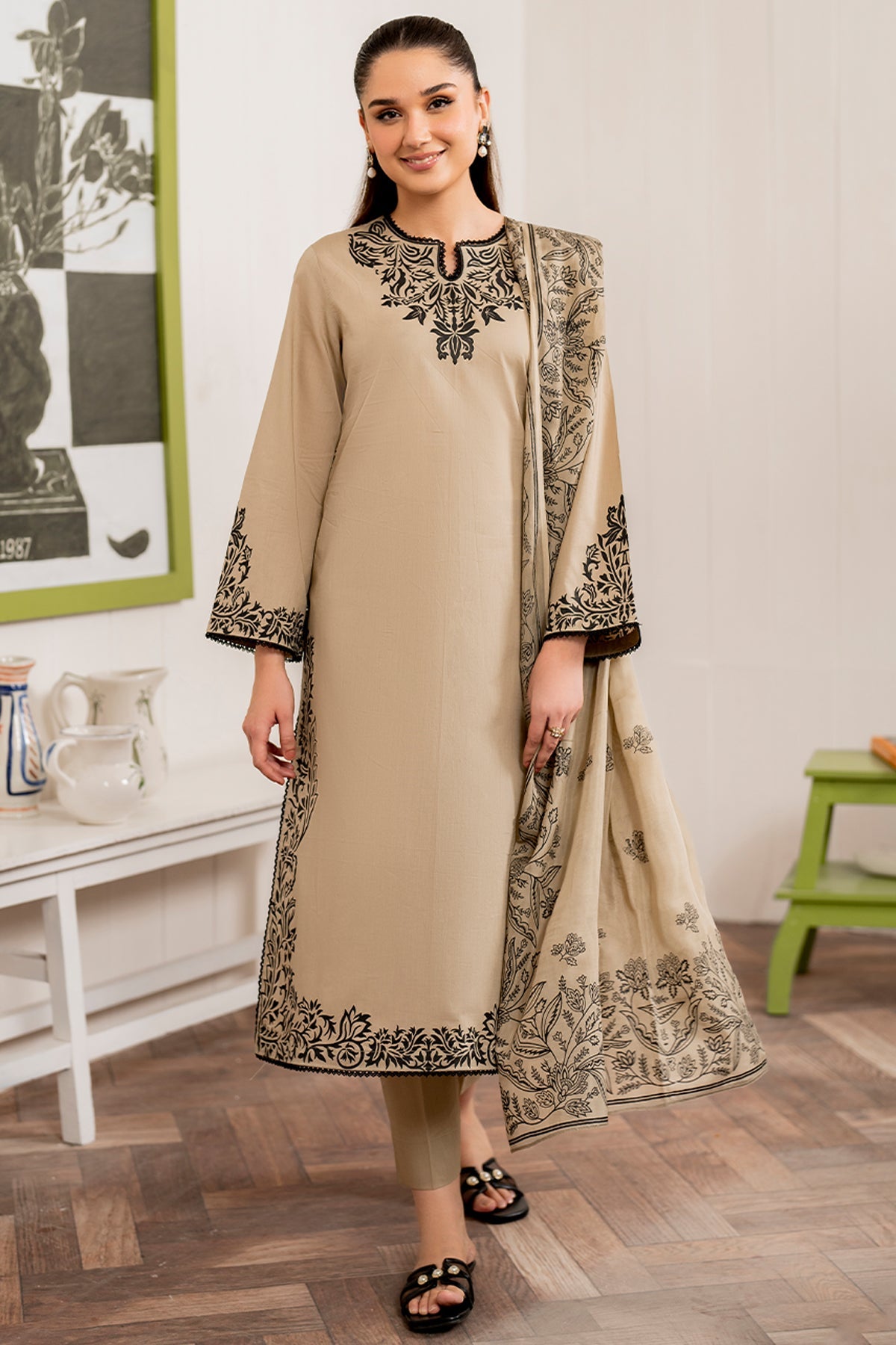 3PC EMBROIDERED DHANAK DRESS RO - 354