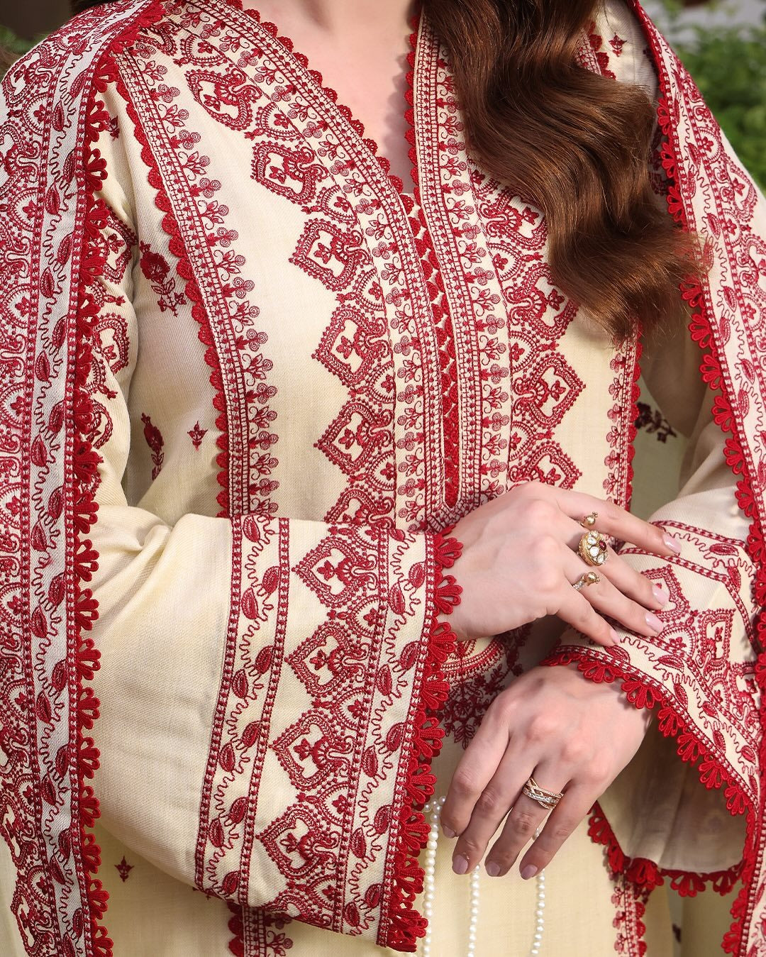 3PC EMBROIDERED DHANAK DRESS RO - 563