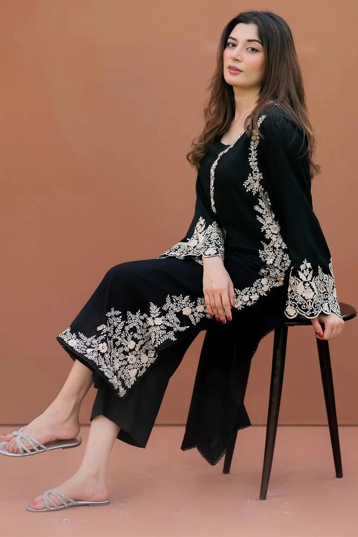2PC EMBROIDERED DHANAK DRESS RO - 404