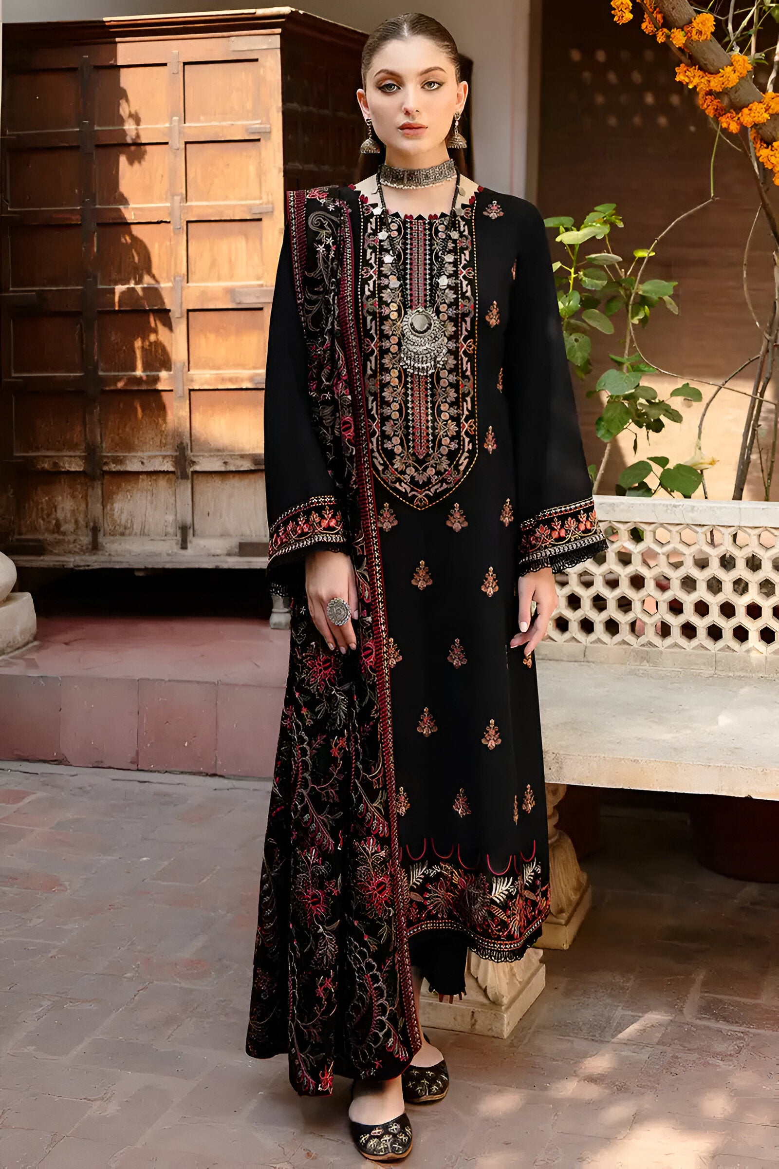 3PC EMBROIDERED DHANAK DRESS RO - 370